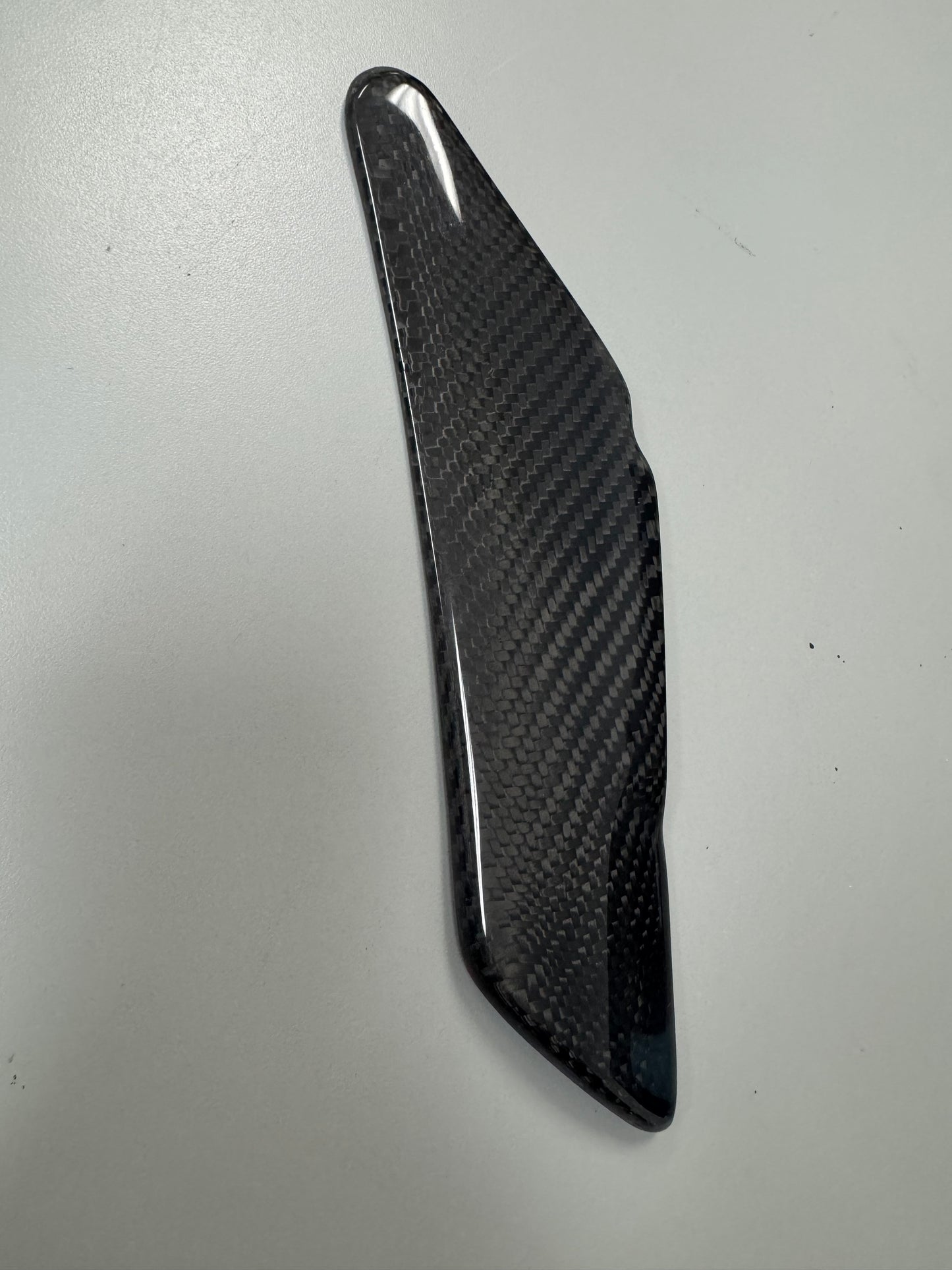 ****Preorder Only*****2024+ Street Glide Fork Wind Deflectors- Carbon Fiber- ****Preorder Only*****